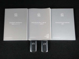 キーを携帯していればドアノブに触れるだけでドアの開錠・施錠が可能です。しかもキーを差し込むことなくエンジンの始動・停止も可能です。取扱説明書・メンテナンスノートが揃ってありますので安心です。