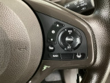 【アダプティブ・クルーズ・コントロール】予め設定した車速内でクルマが自動的に加減速。 前走車との適切な車間距離を維持しながら追従走行し、高速道路でのドライバーの疲労を軽減してくれる嬉しい機能付♪