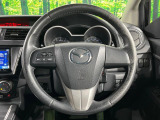 【純正革巻きステアリング】上質な革を使用することで、手にしっかり馴染みとても運転しやすいハンドルです♪