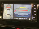 ディスプレイオーディオやカーナビは、現代のドライブにおいて欠かせない装備のひとつです。初めての場所でも迷いにくく、快適なルート案内で運転をサポートします。移動中のエンターテインメント性も高まります。