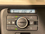 車内空調は&rdquo;AUTOエアコン&rdquo;にお任せ。運転に集中出来ますよ!