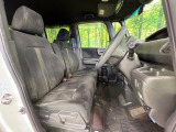 運転席シート廻りは使用感も少なく、良好な状態となっています。丁寧に使われていたことがよくわかりますね。