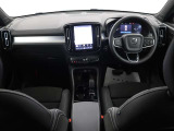 XC40 ウルトラ B4 AWD 4WD 