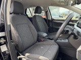 &ldquo;Certified Pre-Owned&rdquo;はお客様の安全性のため、厳しい基準を設定しています。その厳しいチェックをクリアして選び抜かれた車両だけを、ベストコンディションに仕上げてお届けします。