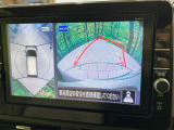 【アラウンドビューモニター】専用のカメラにより、上から見下ろしたような視点で360度クルマの周囲を確認することができます☆死角部分も確認しやすく、狭い場所での切り返しや駐車もスムーズに行えます。