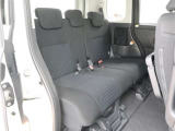 ゆとりある広々とした車内空間は、ドライブを始め買い物やレジャーなど、幅広く活躍します。一人でもみんなとでもお出かけを楽しみましょう!