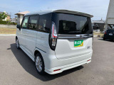 ルームクリーニングも隅々まで綺麗にしてお渡ししています。他店の車のクオリティと比較してください!!!