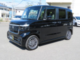 届出済未使用車のN-BOXカスタムターボが入庫しました