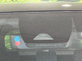【トヨタセーフティセンス】走行中に前方の車両等を認識し、衝突しそうな時は警報とブレーキで衝突回避と被害軽減をアシスト。より安全にドライブをお楽しみいただけます。