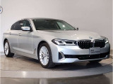 BMWのダイナミック且つエモーショナルなスタイルを印象付けるキャラクターライン(プレスライン)眺めているだけで溜め息の出る美しさです☆