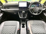 ヴォクシー 1.8 ハイブリッド S-Z 