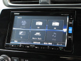 ナビゲーションは純正メモリーナビ(VRU-225CVi)を装着しております。AM、FM、CD、DVD再生、Bluetooth、音楽録音再生、フルセグTVがご使用いただけます。