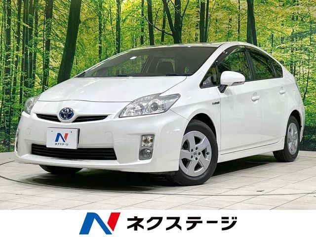 トヨタ プリウス 