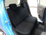 ゆとりある広々とした車内空間は、ドライブを始め買い物やレジャーなど、幅広く活躍します。一人でもみんなとでもお出かけを楽しみましょう!