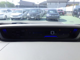 視認性の良いメーターで、運転中も情報がひと目で確認できて安心。見やすさにこだわったデザインで、毎日のドライブがもっと快適に☆