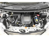 スチームがけでエンジンルームの汚れも綺麗にクリーニング!エンジンルームが綺麗ですと、不具合等の発見もし易く、コンディションのチェックや維持の面でとってもプラスです。