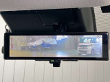 【スマートルームミラー】ルームミラー上に車体後方カメラの映像を映し出すことで車内定員、荷物状況に影響をうけません★