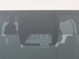 サポカーは、高齢運転者を含めたすべてのドライバーによる交通事故の発生防止・被害軽減対策の一環として、国が推奨する新しい自動車安全コンセプトです。詳しくは販売店スタッフまでおたずねください。
