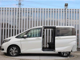 現車確認をご希望の際は、ご希望の日時等を営業スタッフまでご連絡下さい。もちろんお見積りメールでのご連絡もお待ちしております。