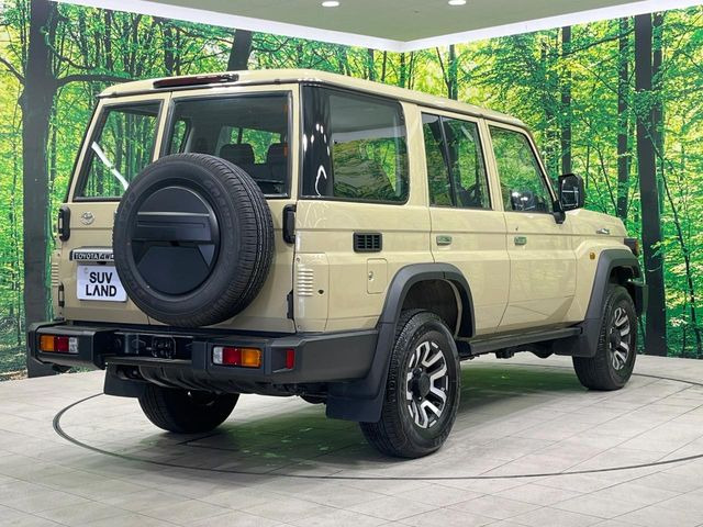トヨタ ランドクルーザー70 2.8 AX ディーゼル 4WD の中古車詳細