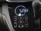 オートエアコンを装備しております!自動で調整してくれますので、車内も快適です☆
