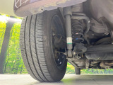 お車を安心してお乗りいただく為には、足回りの定期点検が欠かせません。サービスサポート(有償保証)では無料点検もご提供しており、安心のカーライフをお過ごしいただけるサポート体制が整っています。