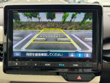 バックでの駐車が苦手な方や運転にあまり自信のない方でも後方の視界をしっかりサポート。安心して車庫入れが出来るバックカメラを装備しています!