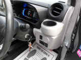 【こだわりの品質】新車にも負けないくらい満足していただけるお車を提供するということが弊社のこだわりでありモットーです。たかが中古車ではなく、されど中古車を実感していただきたいです。