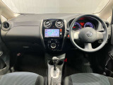 運転席からの視界が左右に広く隅々まではっきりと見渡せます。車の前端も把握しやすく安心して運転できます!