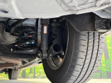 お車を安心してお乗りいただく為には、足回りの定期点検が欠かせません。サービスサポート(有償保証)では無料点検もご提供しており、安心のカーライフをお過ごしいただけるサポート体制が整っています。