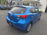 お車の後面の写真です。