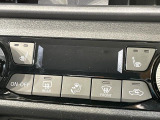 【シートヒーター】寒い日に重宝するシートヒーター!エアコンより早く温まってくれるので寒がりの人も安心ですね♪エアコンの温風は乾燥するから苦手、という方にもをおすすめです。