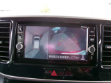 アラウンドビューモニター!空から見下ろしているかのような映像を映し出します。駐車時には安心ですよね♪