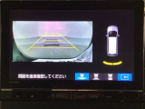 バックでの車庫入れも安心です! リアカメラが付いているバックモニター付のナビを装備しております。バンパーについているソナーや、操作線もついており距離感も画面から確認できます。