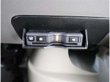 ETC車載器付きです。高速道路の料金所もスムーズに通過できます。