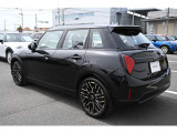 お客様コメント475件 総合5点中4.9点の高実績! ★5つ MINIのことなら安心と実績のMINI NEXT岡山にお任せください!整備などはお近くのMINIディーラーでアフターサービスも大丈夫です★