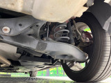 お車を安心してお乗りいただく為には、足回りの定期点検が欠かせません。サービスサポート(有償保証)では無料点検もご提供しており、安心のカーライフをお過ごしいただけるサポート体制が整っています。
