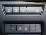 【2Wayドライビングポジションメモリー機能】お二人のシートパターンを記憶することができますので、運転時はボタン一つでシート調節できますね。