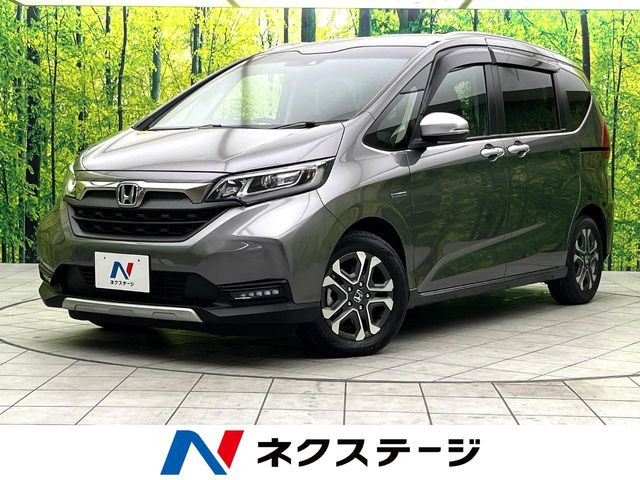 フリード1.5 ハイブリッド クロスター ホンダセンシング