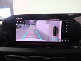 認定資格を持つアウディメカニック。正規ディーラーのメカニックは、全員が様々なテクニカルトレーニングを習得。あなたのアウディを、常にベストなコンディションに保ちます。