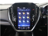 11.6インチの縦型ディスプレイに、ナビゲーション機能をはじめ、エンターテインメント、車両情報、エアコン操作、各種設定などを集約。タブレットのような感覚で、直感的に操作できます。