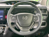 【ステアリングスイッチ】運転中、前方から目線をそらすことなく、オーディオ等の操作が可能な便利機能!安心&快適なドライブを演出してくれます♪