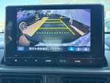 バックカメラも付いています! 運転が不慣れな方でも安心して駐車が可能です!