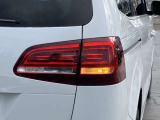 点検整備:ご納車前に&rdquo;Das WeltAuto&rdquo;独自の「点検チェック項目シート」により、部品や機能に関する全71項目もの厳しいチェックを実施します。