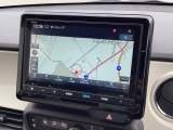 ホンダ純正8インチインターナビは画面が大きくて見やすいですよ〜(^^♪地デジ対応でCD録音やDVD、Bluetoothにも対応してますよ(^^)/