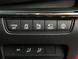 【2Wayドライビングポジションメモリー機能】お二人のシートパターンを記憶することができますので、運転時はボタン一つでシート調節できますね。