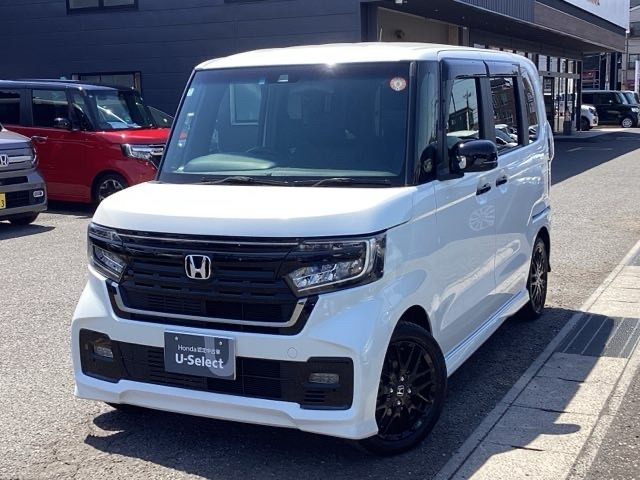 ホンダ N-BOXカスタム 