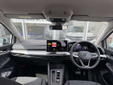 2.0L TSIエンジン搭載。直噴+過給システムで経済性や環境に配慮しながら、質の高いスポーティなドライブを味わえます。
