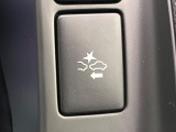 【プリクラッシュセーフティ】前方の車両等を検知し、衝突しそうな時は警報で注意を促し、ブレーキを踏む力をサポート。ブレーキを踏めなかった場合は衝突被害軽減ブレーキが作動、衝突回避をサポートします。