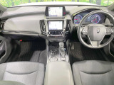 クラウン ハイブリッド 2.5 S Four 4WD 